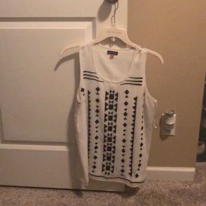 Vince camuto sleeveless tank XS